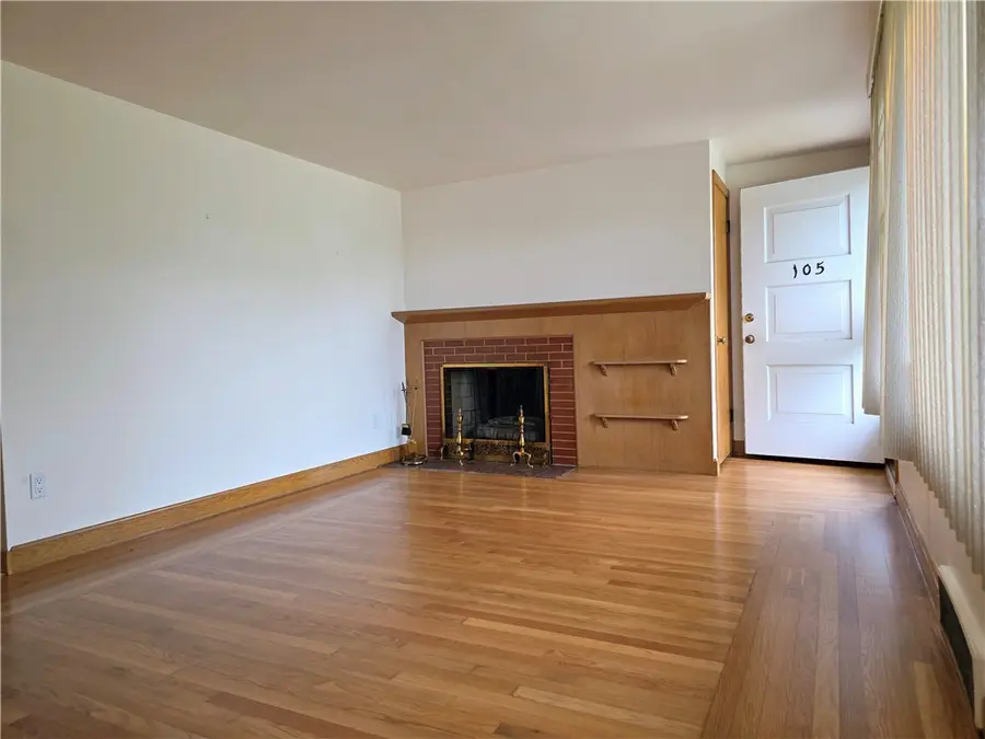 105 Longview Drive, Cranston, RI 02920 - #2