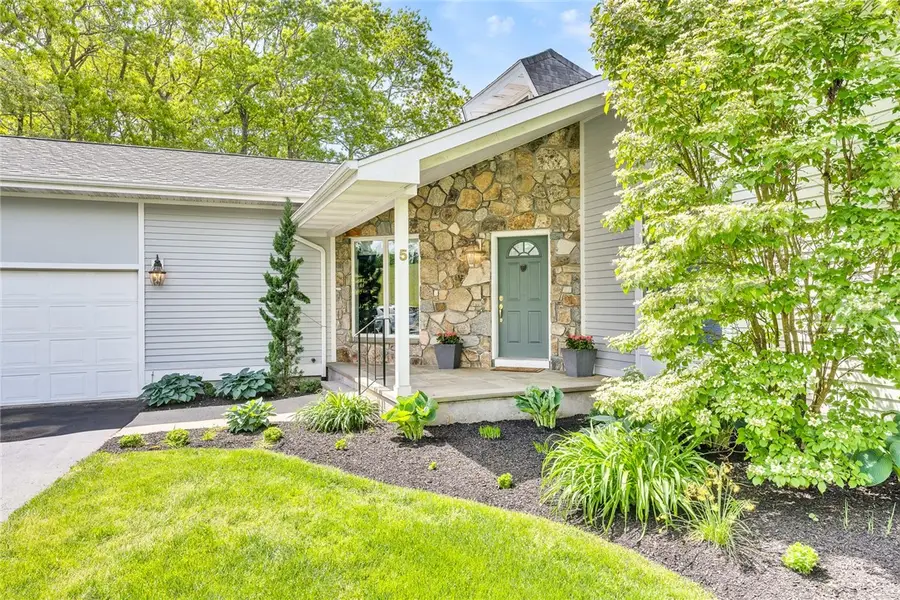 5 Wicklow Road, Westerly, RI 02891 - #3