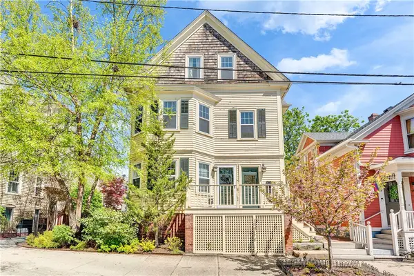 68 East Manning Street #1, Providence, RI 02906