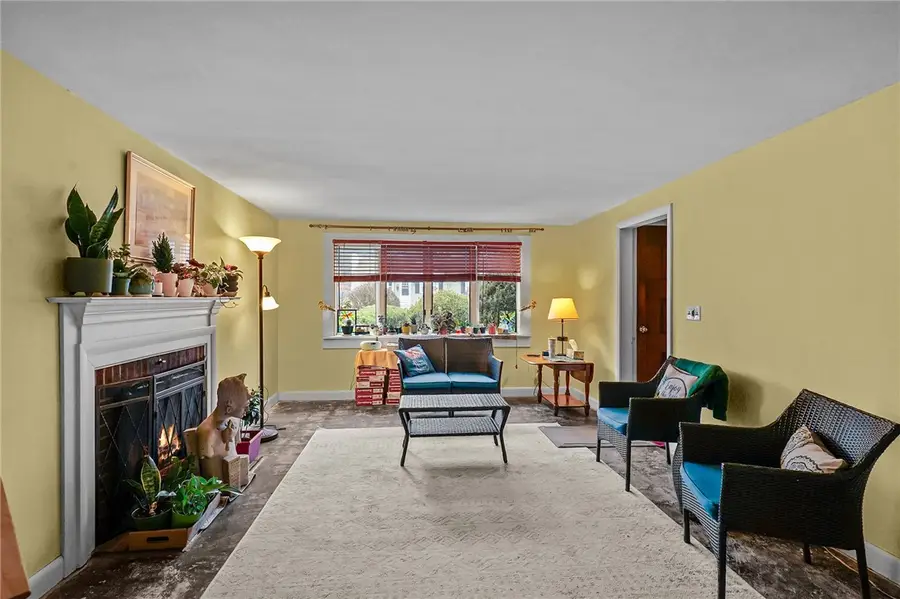 44 Capron Drive, Warwick, RI 02886 - #3