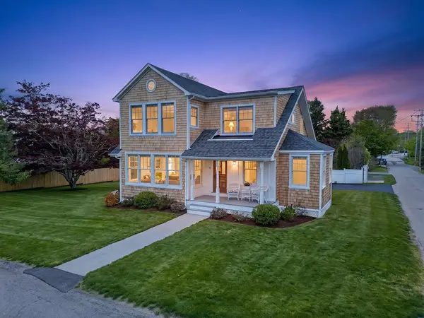 42 Windsor Street, Jamestown, RI 02835
