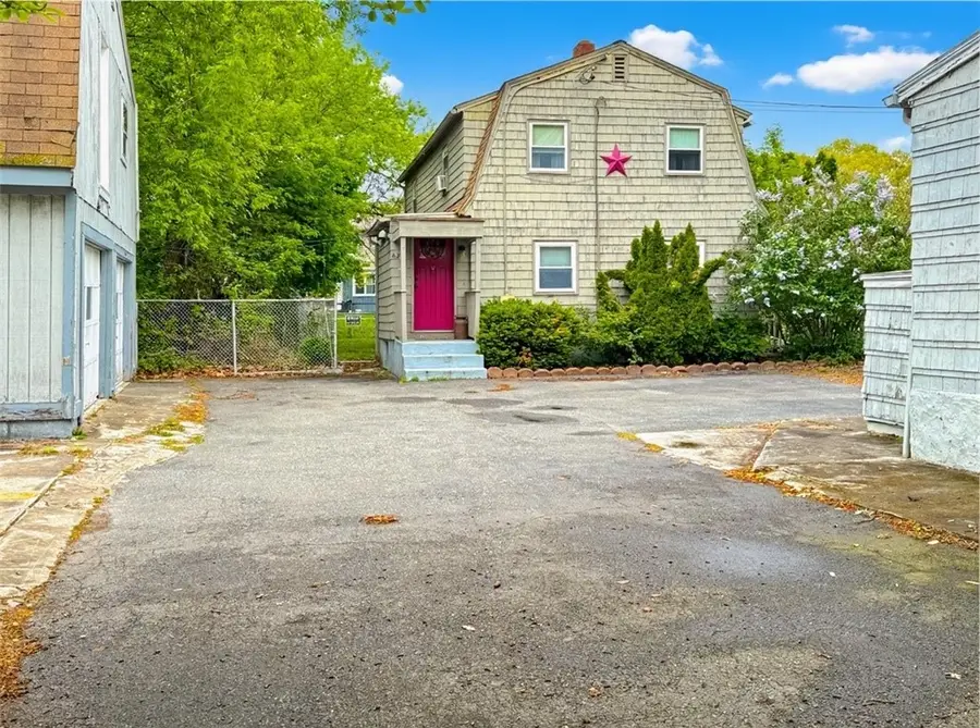 628 Robinson Street, Woonsocket, RI 02895 - #2