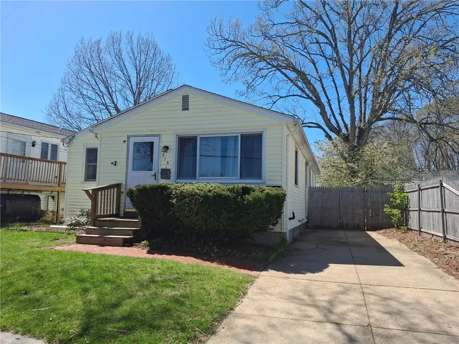 315 Grosvenor Avenue, East Providence, RI 02914 - #2