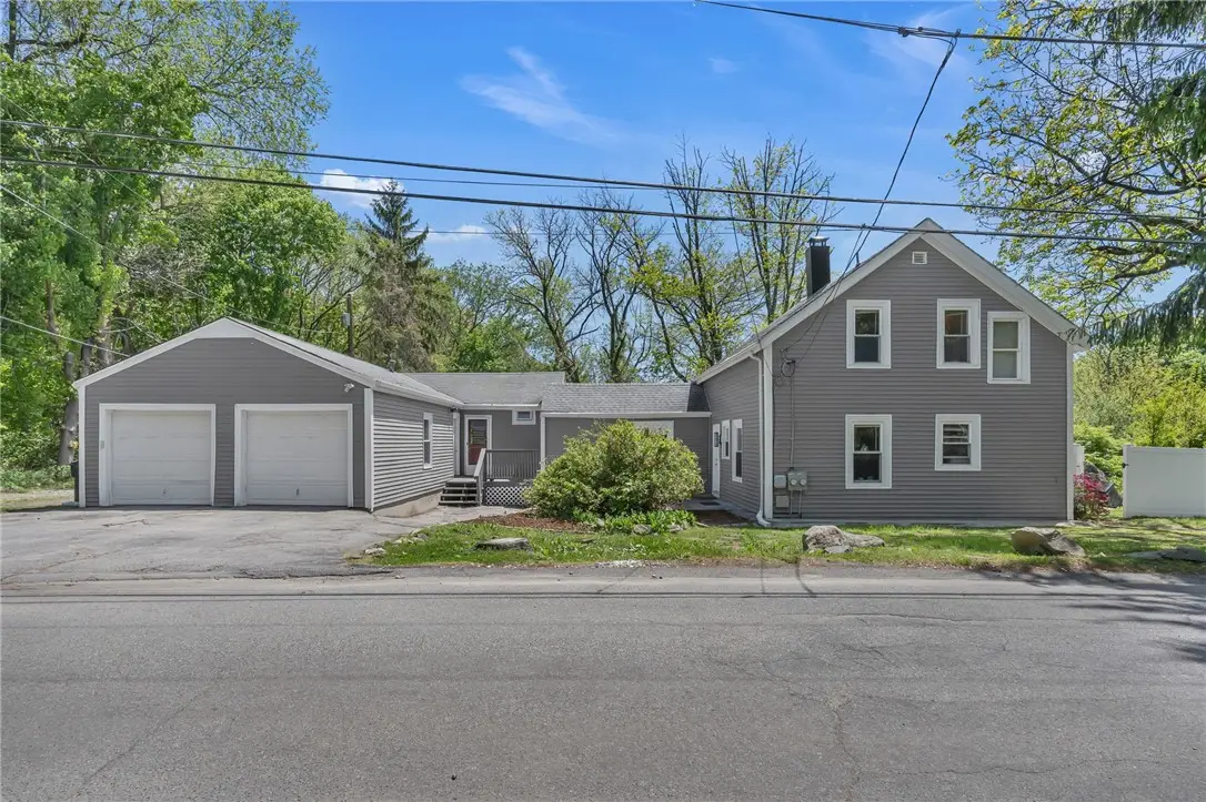 19 Hardwick Street, Cumberland, RI 02864 - #1