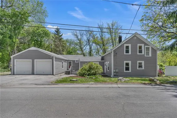 19 Hardwick Street, Cumberland, RI 02864