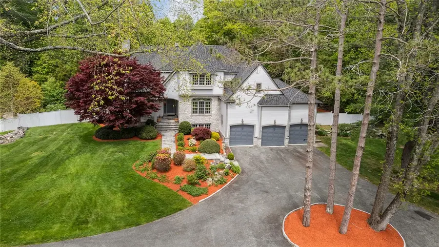 3 Cedar Rock Meadow, East Greenwich, RI 02818 - #2