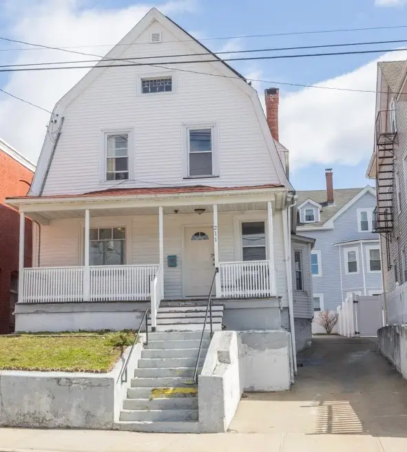 211 Admiral Street, Providence, RI 02908
