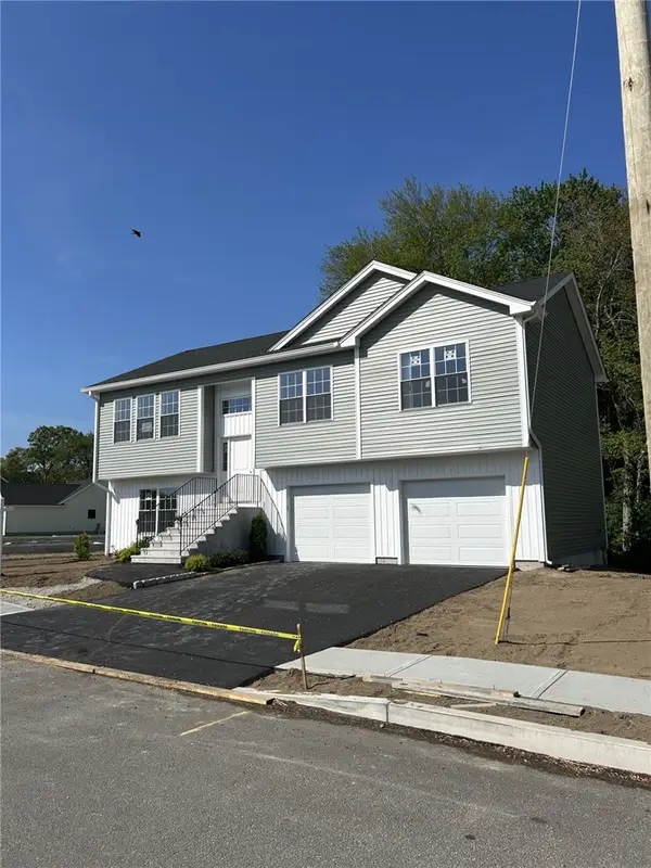 37 Child Lane, Warwick, RI 02886