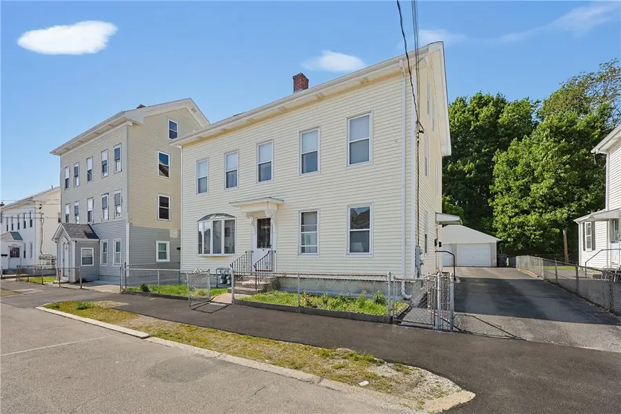 19 Elm Street, Cumberland, RI 02864 - #3