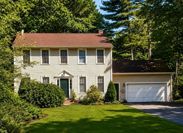 343 New Meadow Road, Barrington, RI 02806