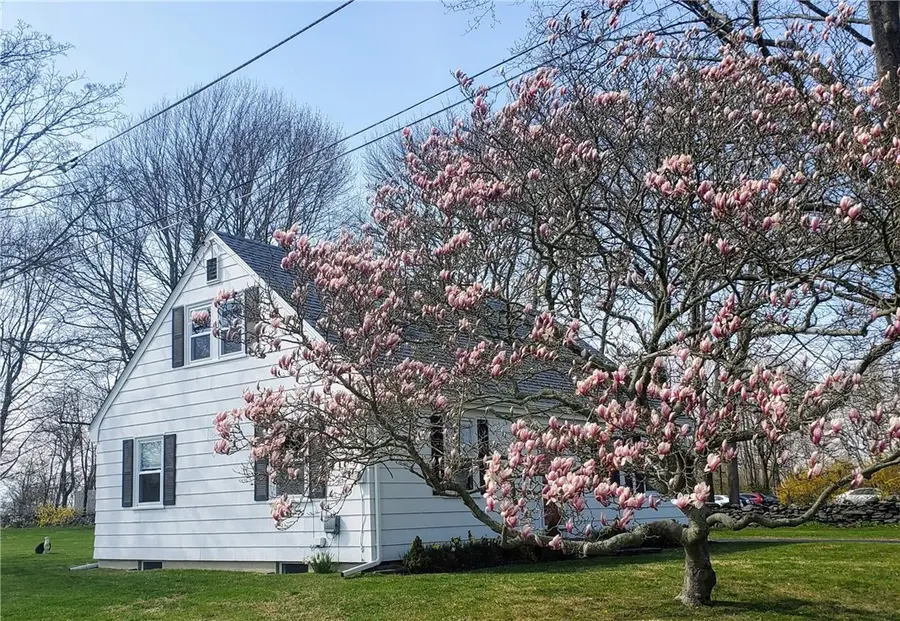 429 Forest Avenue, Middletown, RI 02842 - #2