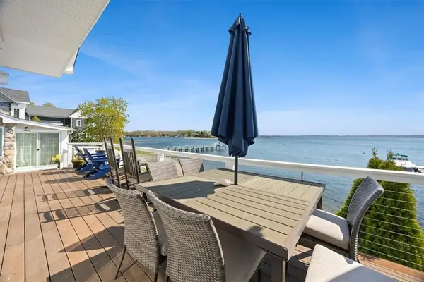 106 King Philip Avenue, Bristol, RI 02809