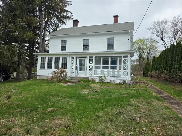 19 Mendon Road, North Attleboro, MA 02760