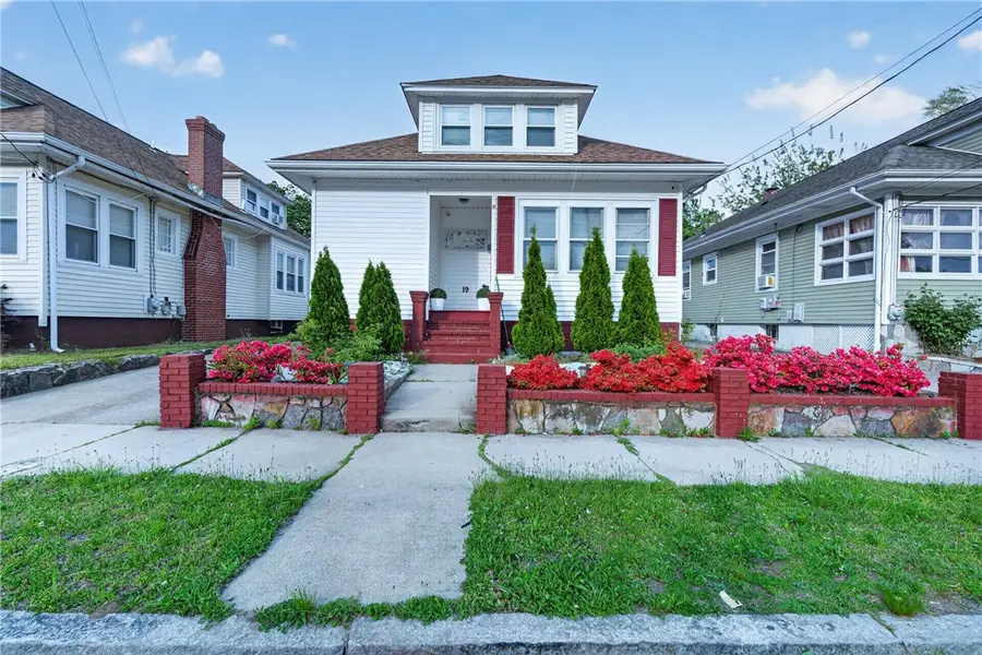 19 Netherlands Avenue, Cranston, RI 02905 - #2
