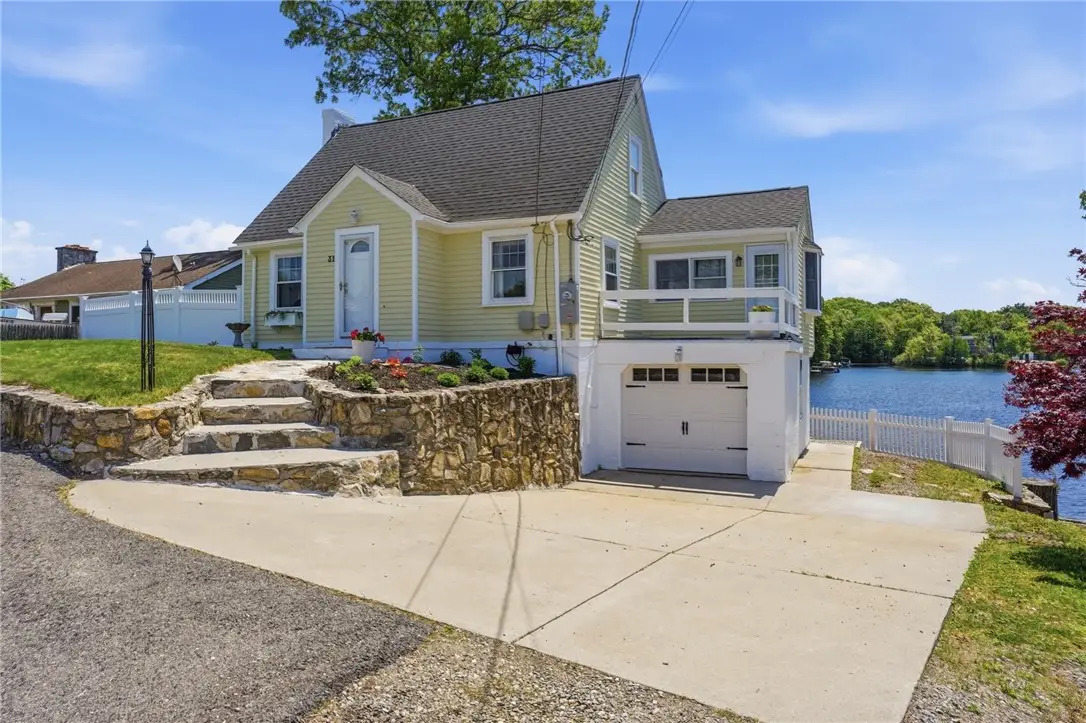 31 Beverly Circle, Smithfield, RI 02828 - #1