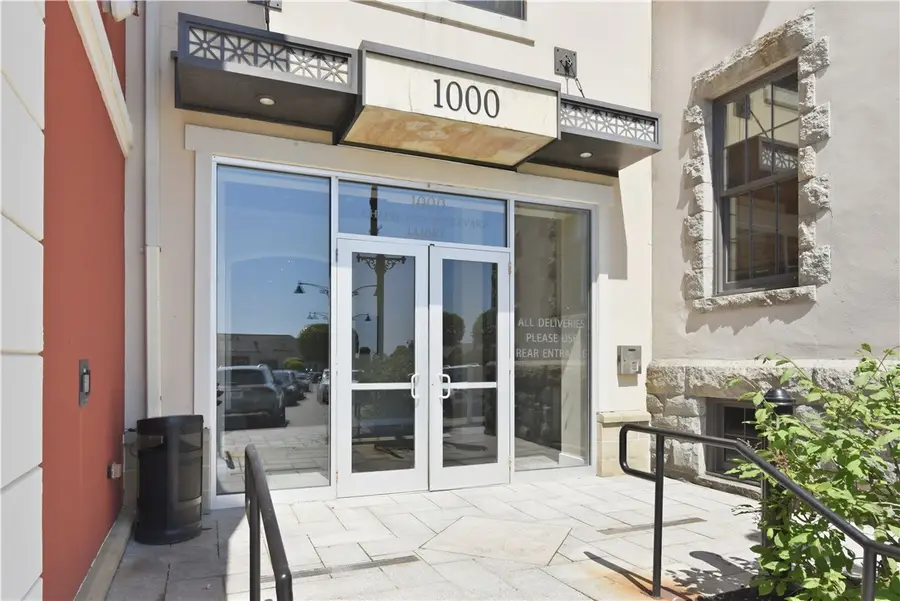 1000 Chapel View Boulevard #306, Cranston, RI 02920 - #2