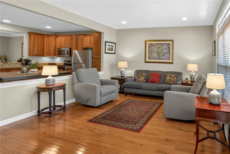 189 Hampton Way, South Kingstown, RI 02879 - #3
