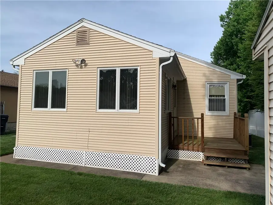 82 Merchant Street, North Providence, RI 02911 - #3
