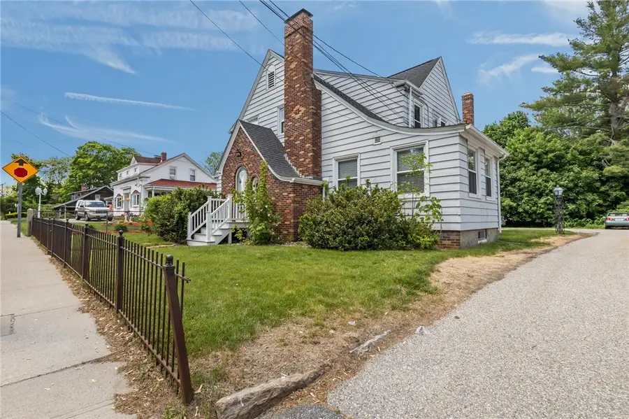 41 Esmond Street, Smithfield, RI 02917 - #2