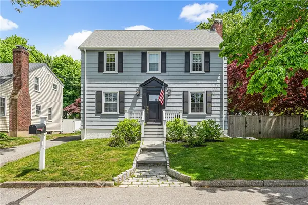 7 Florence Avenue, Newport, RI 02840