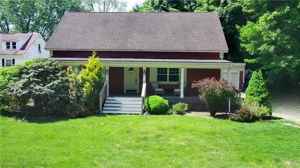 1635 Old Smithfield Road, North Smithfield, RI 02896