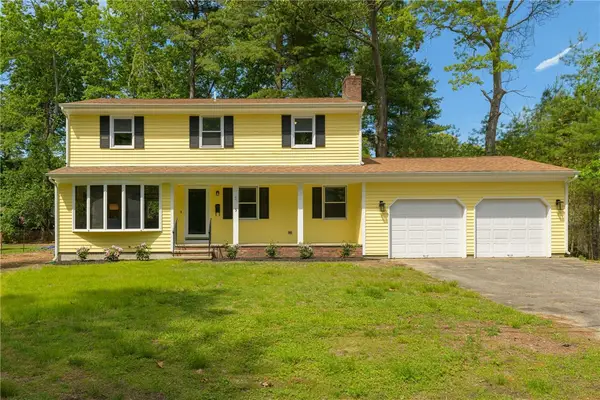 5 Knapton Street, Barrington, RI 02806