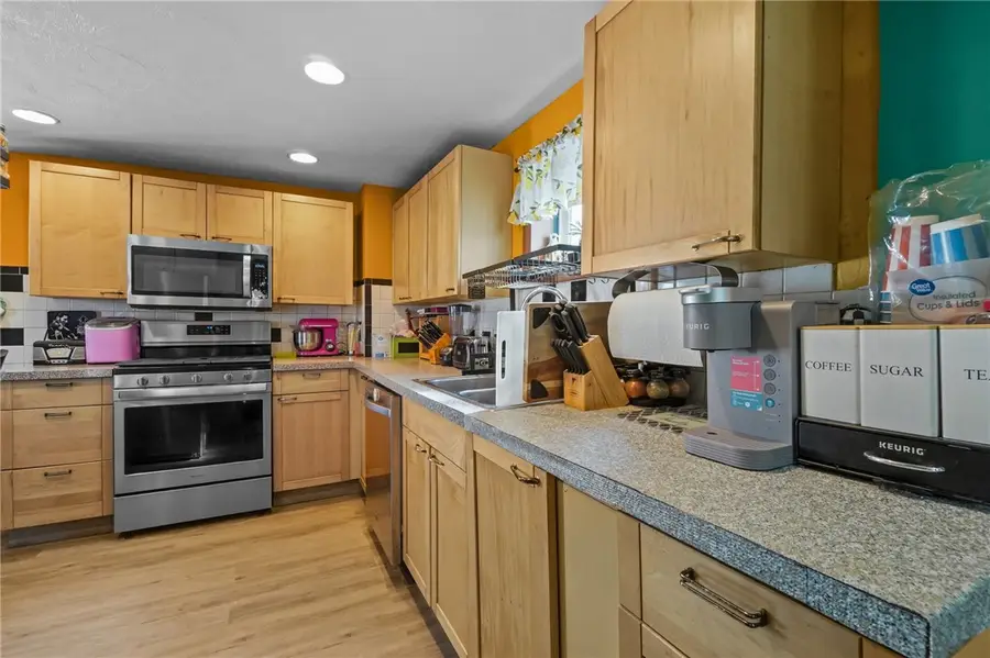 56 Henrietta Street, Providence, RI 02904 - #3