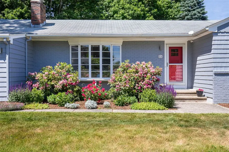 71 Primrose Hill Road, Barrington, RI 02806 - #2