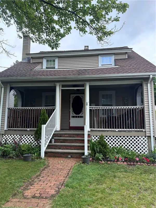 42 Dunbar Avenue, East Providence, RI 02916