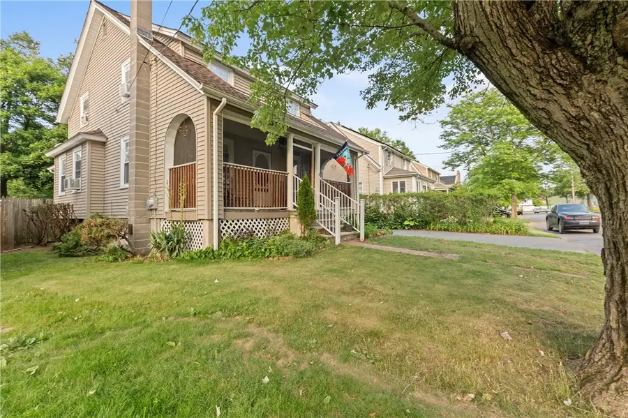 42 Dunbar Avenue, Rumford, RI 02916 - #2