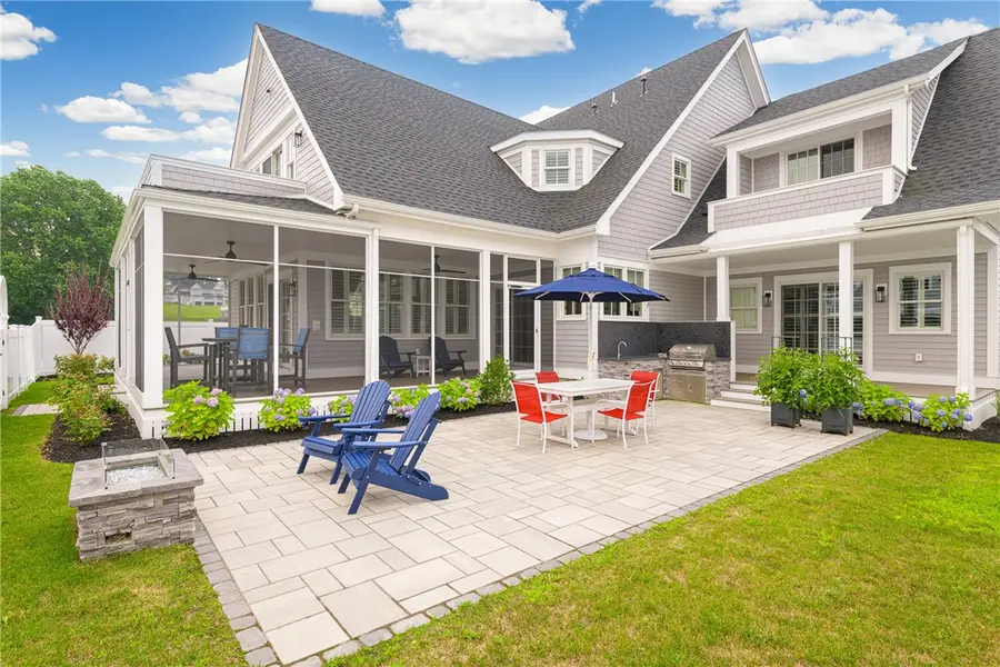 5 Portsmouth Lane, Portsmouth, RI 02871 - #2