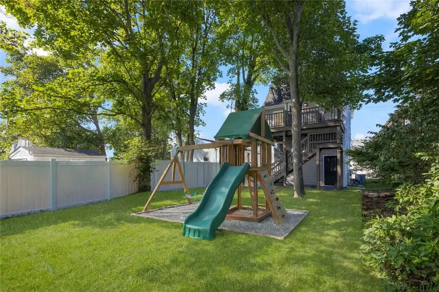7 Sheffield Avenue, Newport, RI 02840 - #3