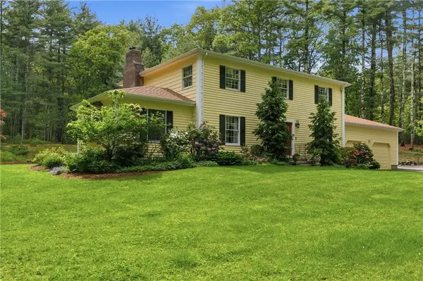 40 White Pine Drive, Glocester, RI 02814