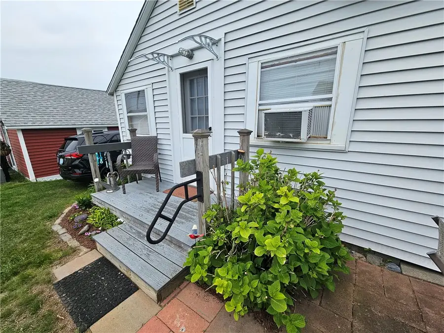854 Matunuck Beach Road, South Kingstown, RI 02879 - #3