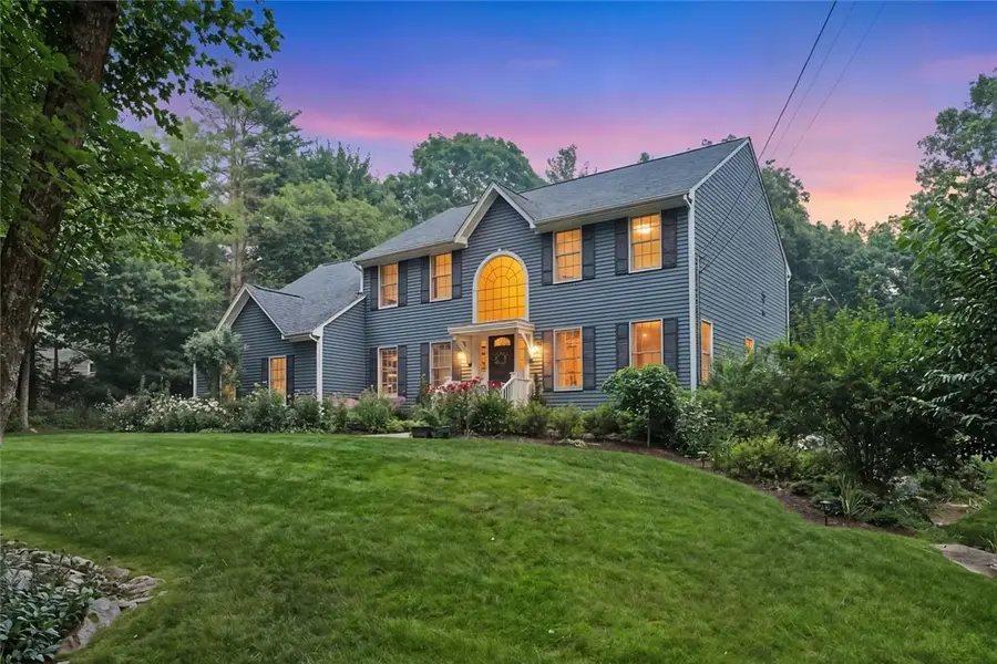 91 Woodridge Drive, Saunderstown, RI 02874 - #3