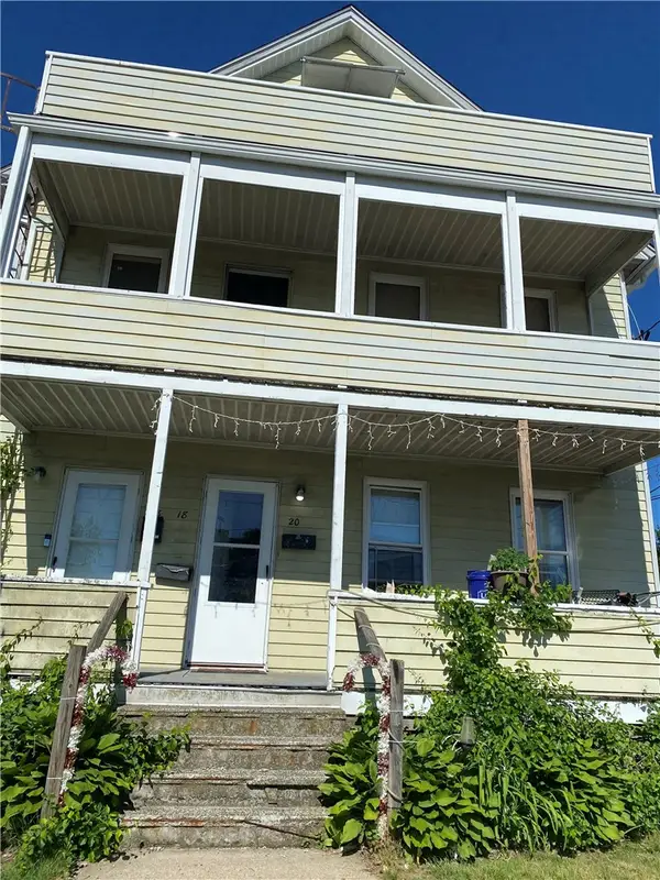 18 West Street, West Warwick, RI 02893
