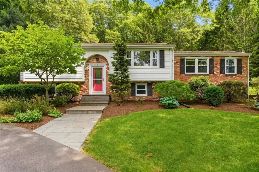 8 Ledgemont Drive, Lincoln, RI 02865 - #2