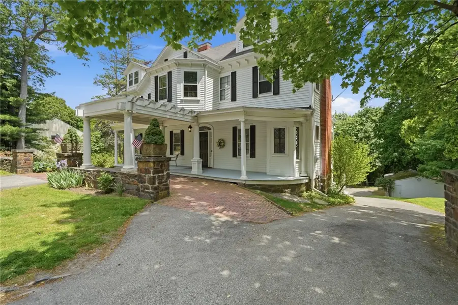 204 Spencer Avenue, Warwick, RI 02818 - #2