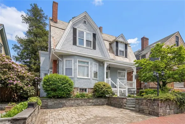 34 Bull Street, Newport, RI 02840