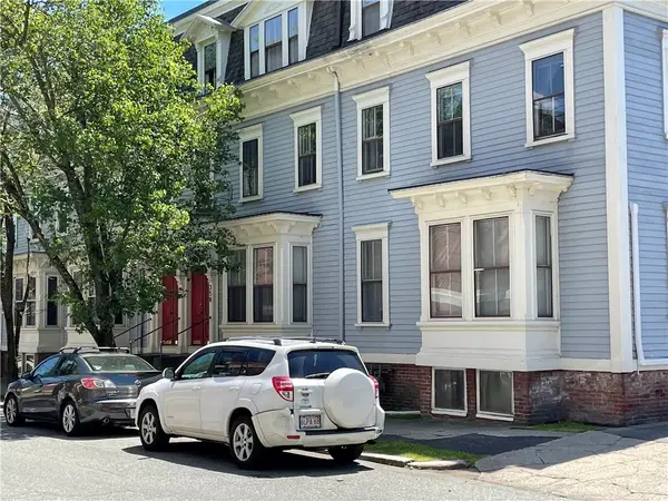 358 Carpenter Street #9, Providence, RI 02909