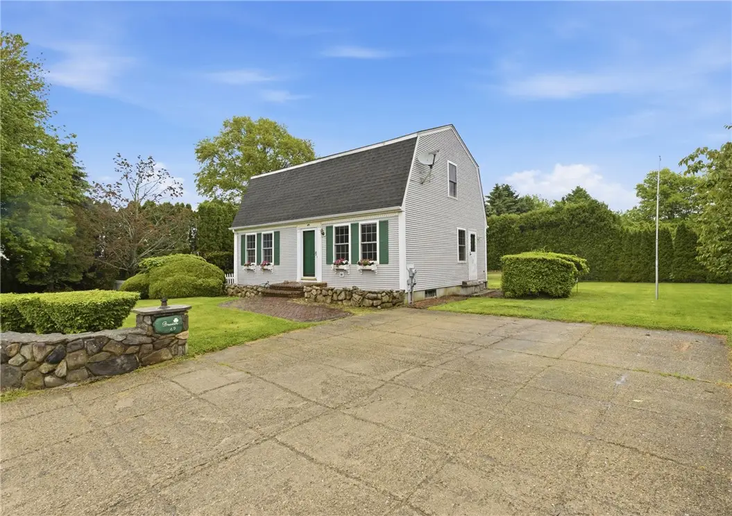 49 Harvest Road, Middletown, RI 02842 - #1