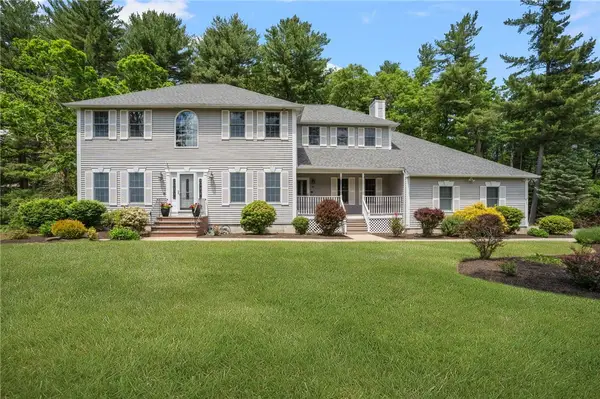 95 River Farm Drive, East Greenwich, RI 02818