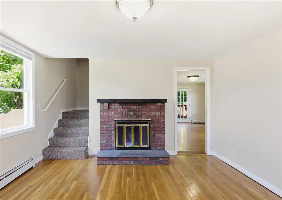 865 Pontiac Avenue, Cranston, RI 02910 - #3