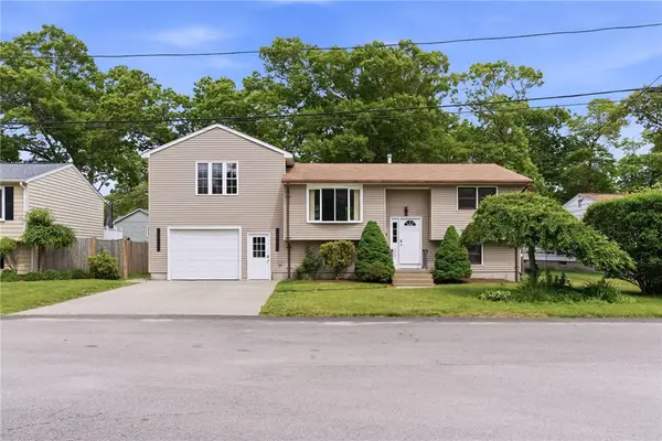 20 Killey Avenue, Warwick, RI 02889