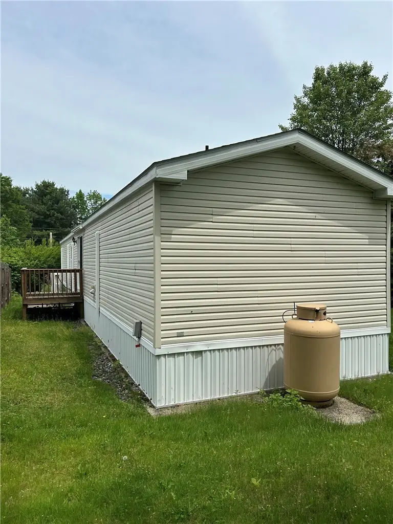 33 Hemlock Road, Glocester, RI 02814 - #3