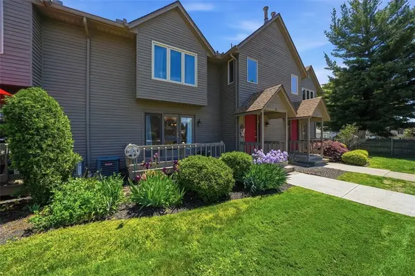 200 Mayfield Avenue #E5, Cranston, RI 02920