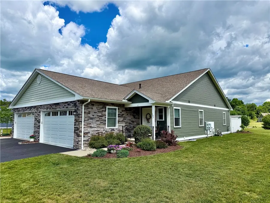 107 Bella Vista Circle #107, Glocester, RI 02859 - #3