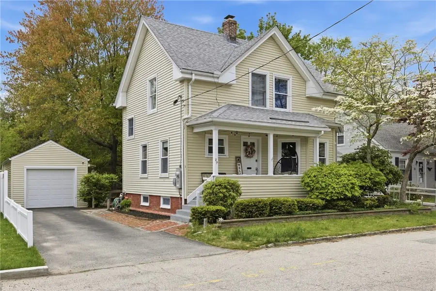 27 Hemlock Avenue, Cranston, RI 02910 - #3