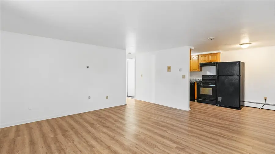27 Gillen Avenue #208A, North Providence, RI 02904 - #3