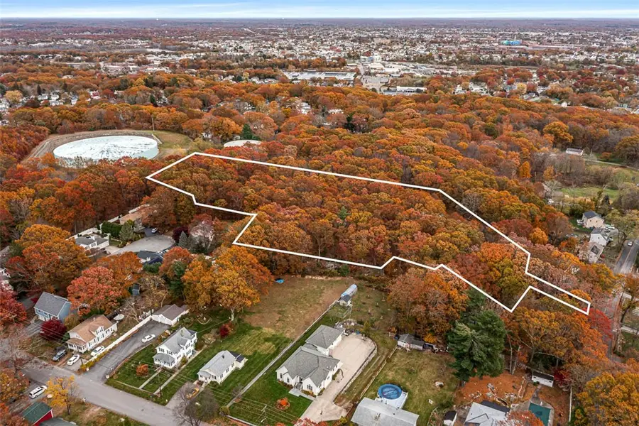 101 Cobble Hill Road, Lincoln, RI 02865 - #3